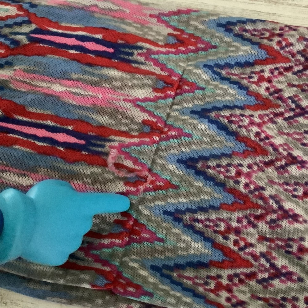 Multi-Colored Chevron Pattern Infinity Scarf - Picture 5 of 5
